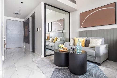 Frank Porter - MAG 318, Dubaj (fotografie 5)