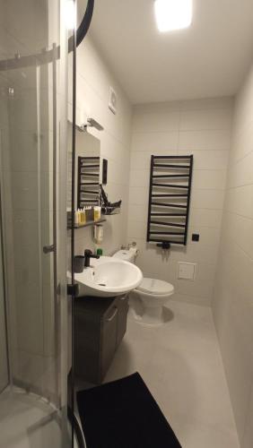 Twin Room with Bathroom