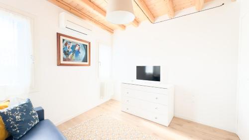 Two-Bedroom Apartment image 9