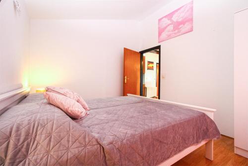 Apartment Marino 1619 - image 2