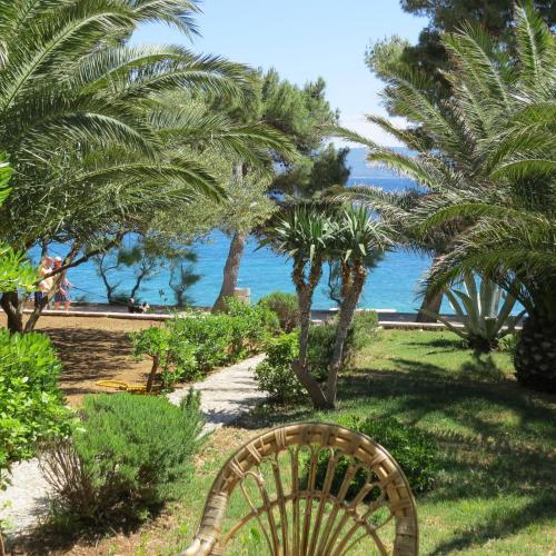 Villa room in Sea House Bol