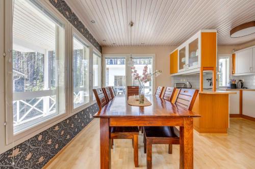 Holiday Cabin Mäntyhovi - Chalet - Kalajoki