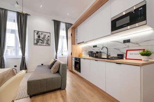 Wesselényi-W31-Modern 3 Bedroom Suite - image 8