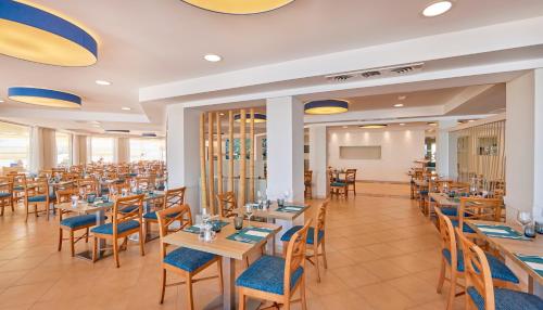 مطعم, Universal Hotel Marques in سيس سالينز