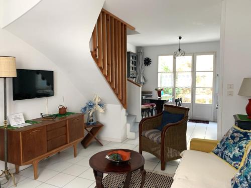 Appartement SAINT CLAIR proche du Port - Location saisonnière - Saint-Martin-de-Ré