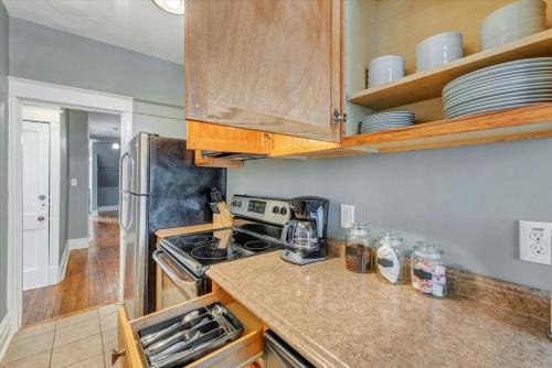 Historic First Floor Unit in Shaw Community STL 1E in Tower Grove, USA
