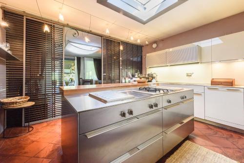 keuken, Villa San Gimignano View by Mmega in Sant Andrea