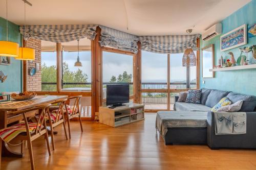 Three-Bedroom Superior Apartment
