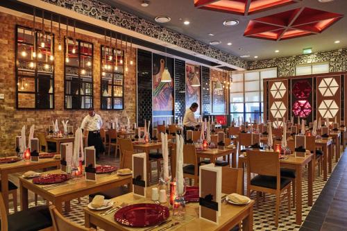Restaurant, Riu Tequila - All Inclusive in Playa Del Carmen