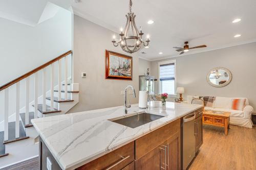 Mount Pleasant Vacation Rental about 2 Mi to the Beach in Charleston, USA