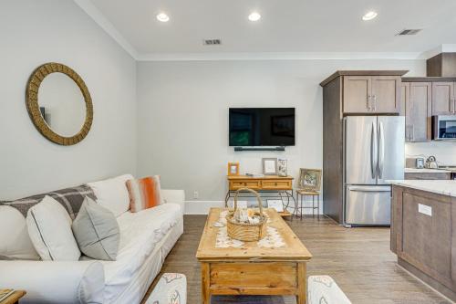 Mount Pleasant Vacation Rental about 2 Mi to the Beach in Charleston, USA