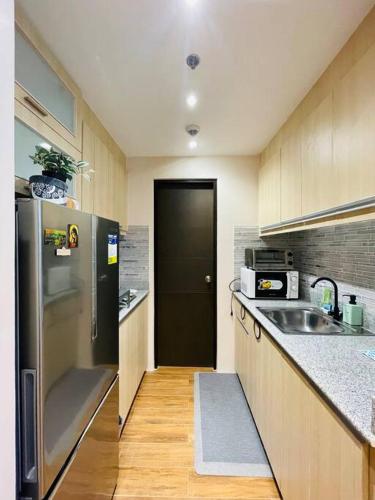 10 Luxurious King Suite 10 Luxurious King Suite