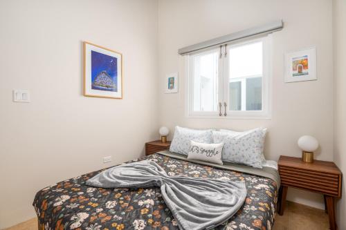 2-BR Apt centrally located in OSJ! - image 3