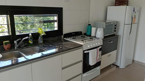 Κουζίνα, Moderna y Confortable casa nueva in Σαντάγιο Ντελ Εστέρο