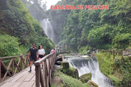 Casa campestre en una comunidad ancestrar bajo las faldas del Taita Imbabura in 伊魯曼