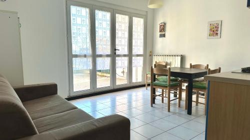 Two-Bedroom Apartment image 7