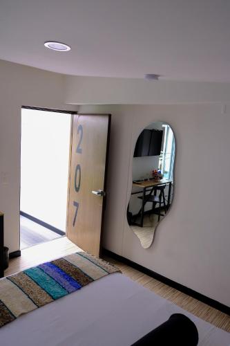 Double Room image 10