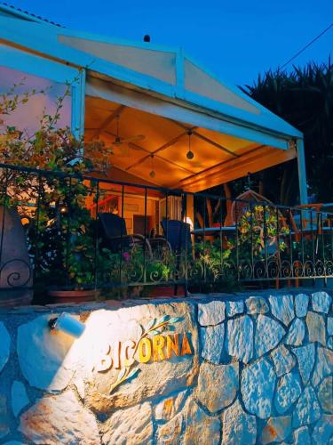 Bar/lounge, Bicorna - Chania in Vamos