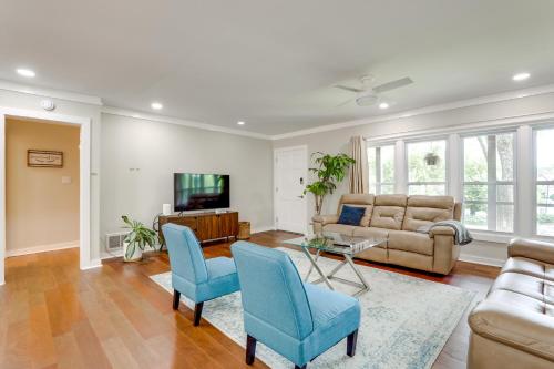 Spacious Atlanta Home w/ Yard ~ 9 Mi to Downtown in Pine Hills Szomszédság