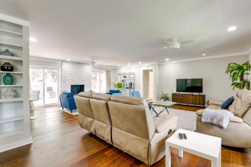 Spacious Atlanta Home w/ Yard ~ 9 Mi to Downtown in Pine Hills Szomszédság