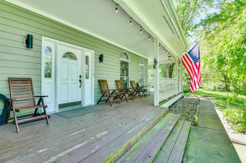 Family Home with Pool - 13 Mi to Lake Michigan! - image 11