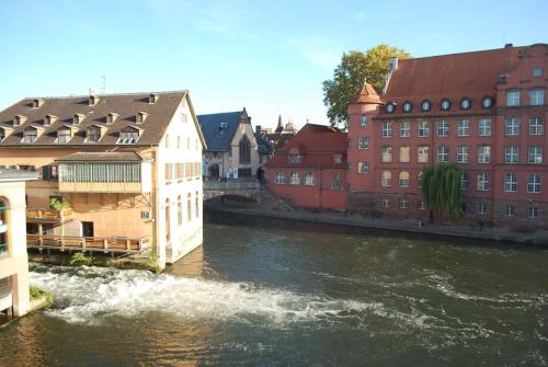 Petite France, Studio de charme vue sur l'Ill, Strasbourg (photo 4)