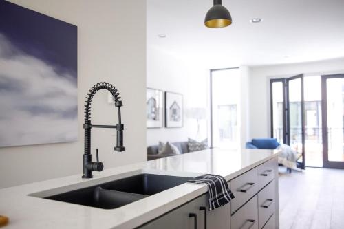 Trailhead Mews-Shred Unit 2 DT Bentonville- MTB Trailhead Mews-Shred Unit 2 DT Bentonville- MTB