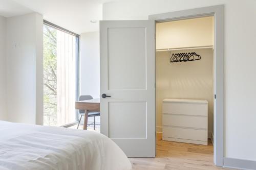 Trailhead Mews-Shred Unit 2 DT Bentonville- MTB Trailhead Mews-Shred Unit 2 DT Bentonville- MTB