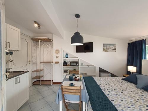 Casa Olivella Room Type - One-Bedroom Apartment
