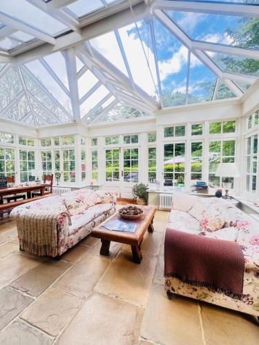 Larchmount House B&B in Ardmore
