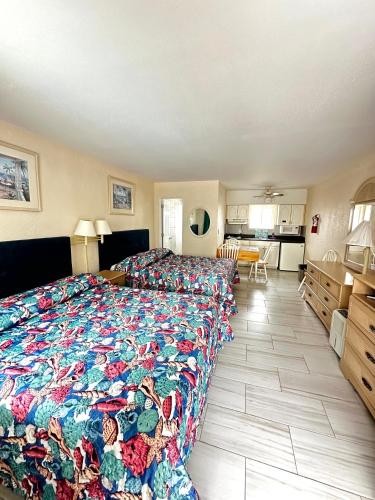 Standard Room with Kitchen