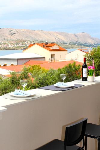 Apartment with Sea View image 6
