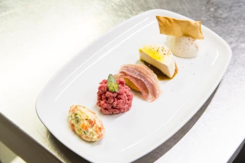 LA PLACETTE - Albergo diffuso e Trattoria