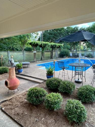 Pool House Pool House