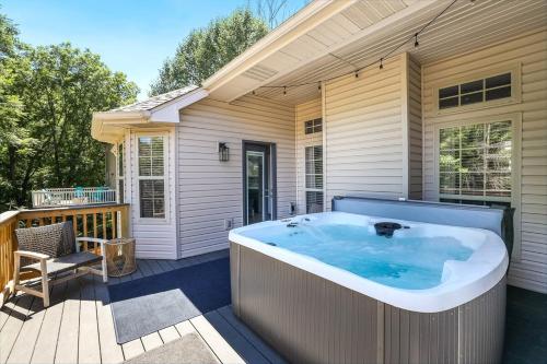 The Coler Lounge Hot Tub half mi to Coler MTB in Bentonville, USA