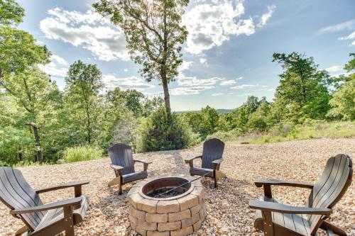 Mountain Home Cabin Rental with Fire Pit!