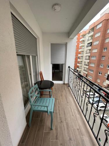 White Downtown Apartment in Ferizaj