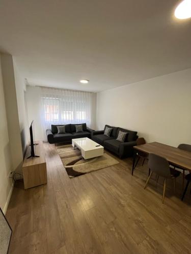 White Downtown Apartment in Ferizaj