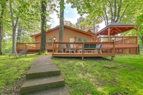 Kentucky Getaway with Access to Rough River Lake!