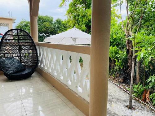 BreakFast Incl Adorable1BCottage Walk to the beach in Priory