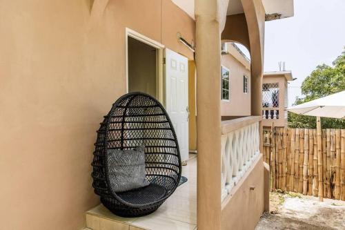 BreakFast Incl Adorable1BCottage Walk to the beach in Priory