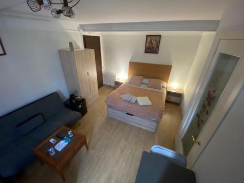 Hostel Penedes