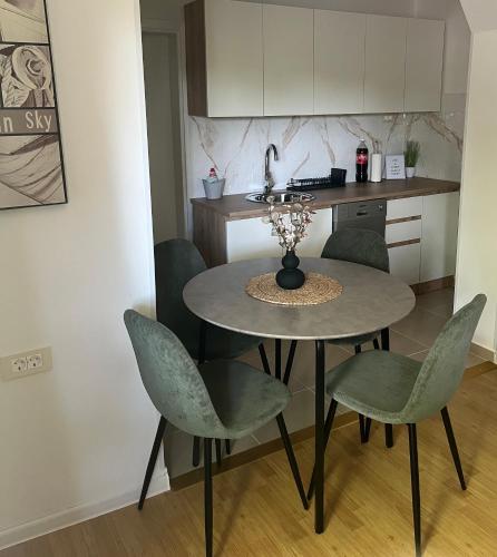 Kitchen, Apartman Mira in Belisce