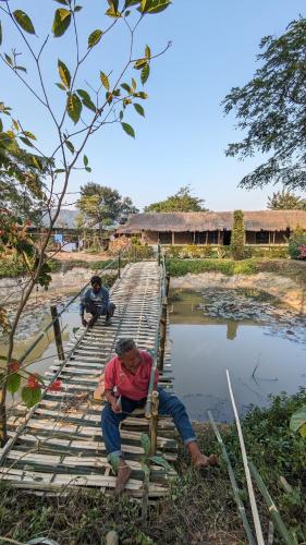 Apkārtne, Tushita Ban - Kaziranga in Jakhalabandha