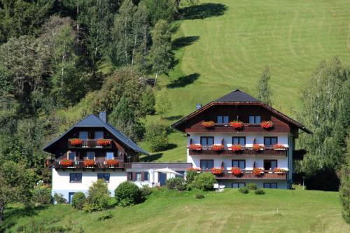 Pension & Appartements Ronacherhof