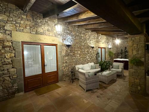 Vista exterior, Masia Can Viver in Bigues
