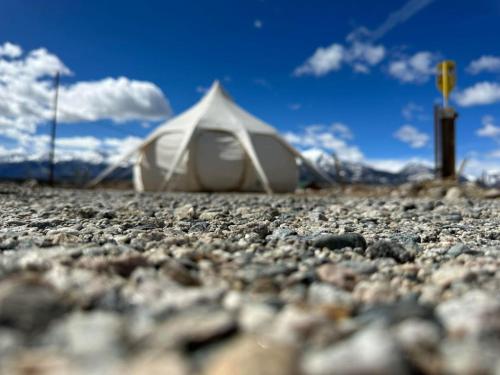 Glamorous RiverYurt Breakfast No Fees 10 in Buena Vista, USA