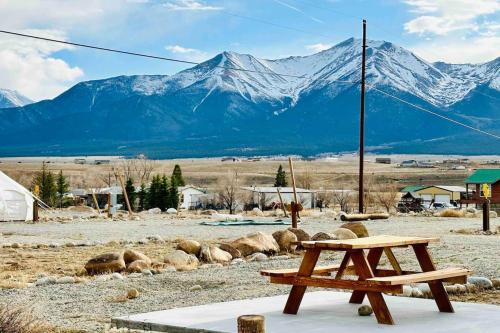 Glamping Arkansas River W Breakfast No Fees 8 in Buena Vista, USA