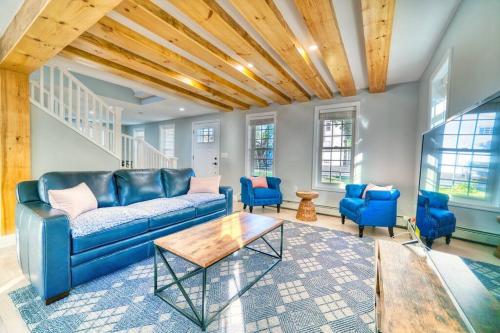 New 3b House in Saugerties Village 4 mins to HITs in Saugerties, USA