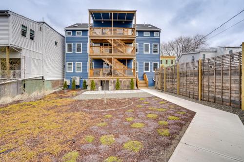 Downtown Hudson Apartment Walk to Cafes and River! in Hudson, USA